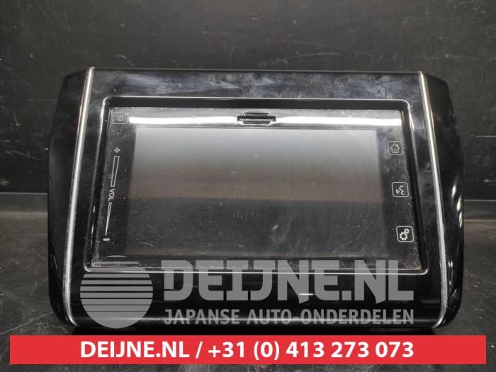 Suzuki Swift Radio O730705