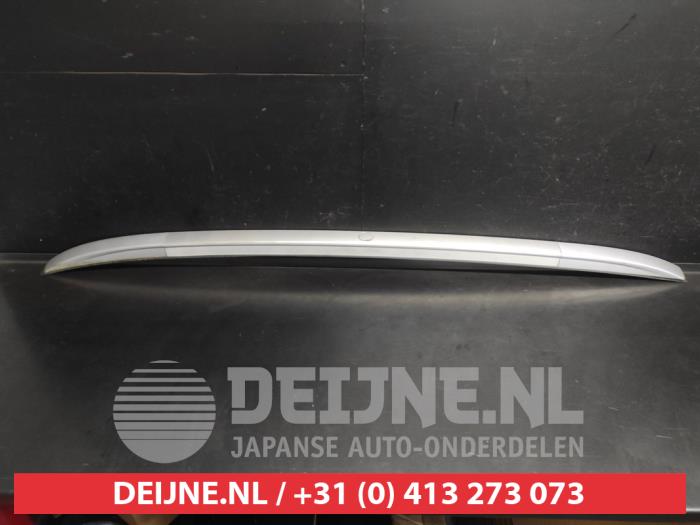 Kia Niro Dakrail links O730710