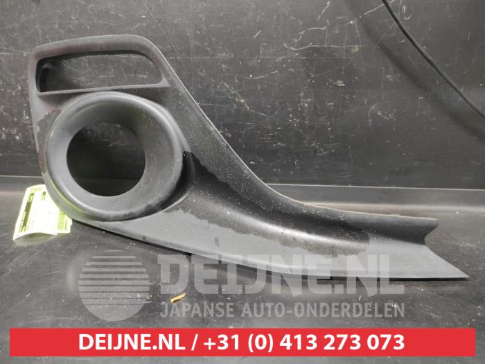 Suzuki Swift Stoßstangenrost O730712