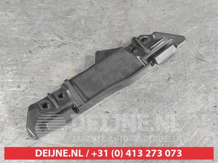 Kia EV3 Koplampsteun O730780