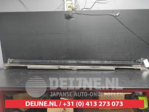 Mazda CX-30 Zijskirt links O730837 foto 3