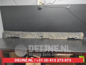 Mazda CX-30 Zijskirt links O730837 foto 2