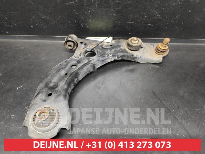 Mazda CX-30 Querlenker unten rechts vorne O730866