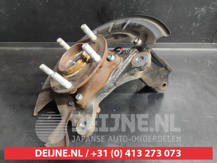 Mazda CX-30 Achsschenkel rechts vorne O730874