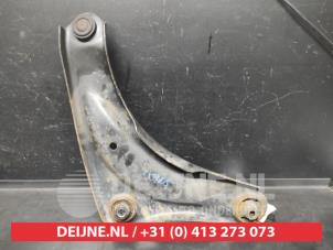 Nissan Juke Draagarm onder links-voor O730922 foto 2
