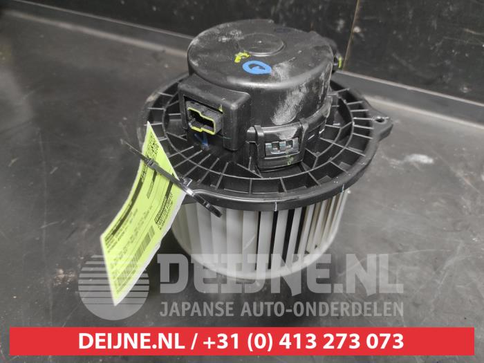 Hyundai Bayon Heizung Belüftungsmotor O730977