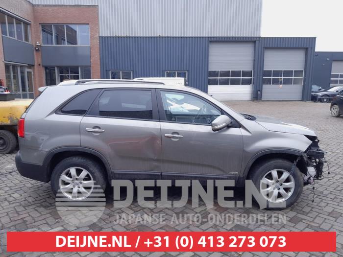 Kia Sorento Extra window 4-door, right O730949