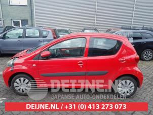 Toyota Aygo Tür 4-türig links hinten O731019 foto 3
