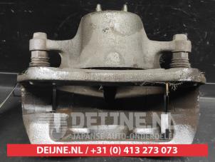 Hyundai Bayon Bremszange links vorne O731057 foto 3