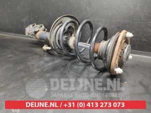 Toyota Rav-4 Stoßdämpferstrebe links vorne O731156 foto 2