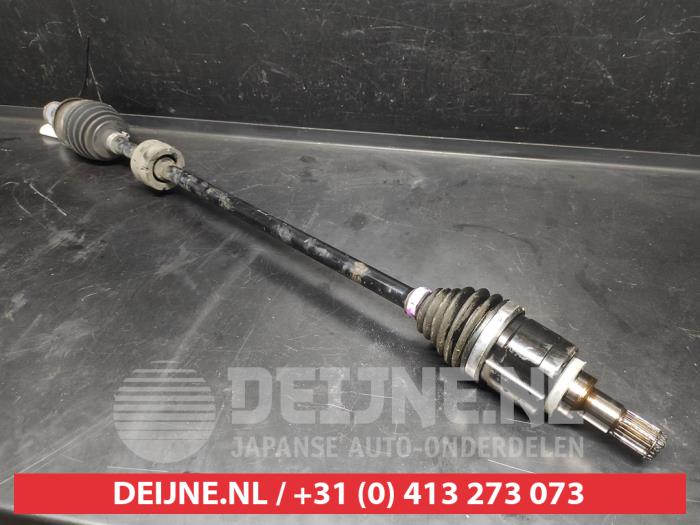 Suzuki Swift Aandrijfas rechts-voor O731195