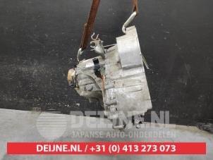 Daihatsu Cuore Versnellingsbak O731200 foto 2