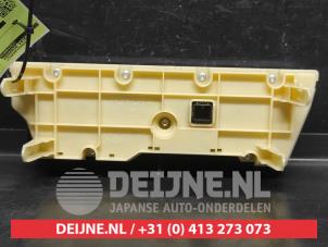 Toyota Prius Heater control panel O731294 photo 2
