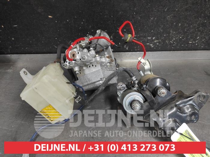Lexus CT 200h Brake servo O731456