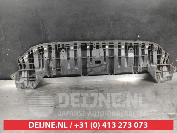 Lexus CT 200h Bumper bottom O731458
