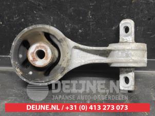 Honda Civic Engine mount O731463 photo 2