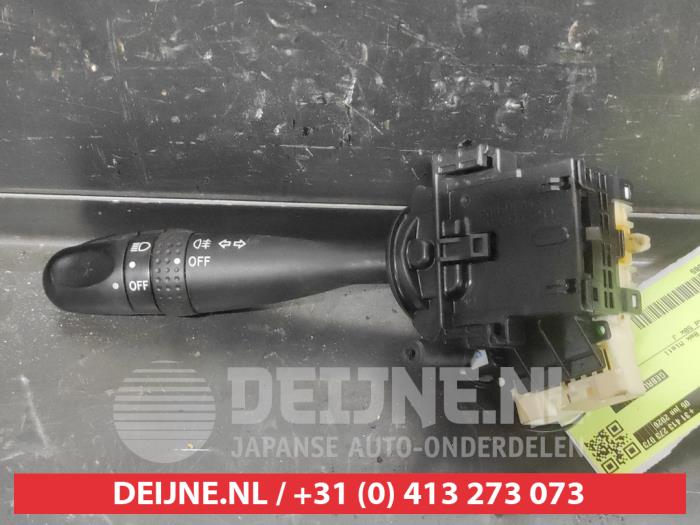 Suzuki Alto Licht Schalter O731565
