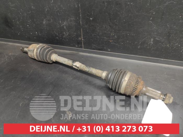 Suzuki Swift Antriebswelle links vorne O731668