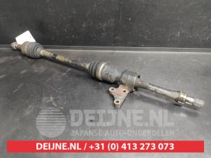 Suzuki Swift Aandrijfas rechts-voor O731669 foto 2