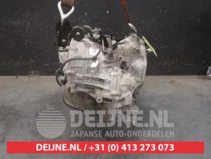 Toyota Yaris Versnellingsbak O731701 foto 3