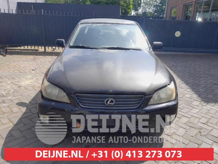 Lexus IS Grille O731786