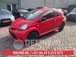 Toyota Aygo Bonnet O731971 photo 3