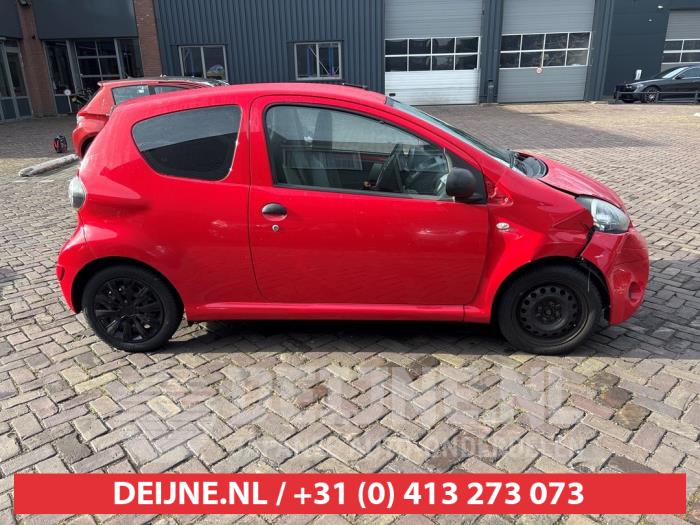 Toyota Aygo Türscheibe 2-türig rechts O731990