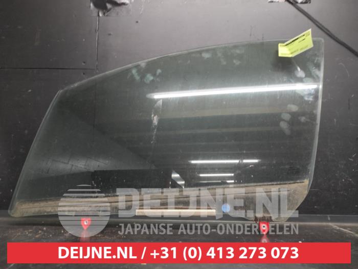Toyota Yaris Portierruit 4Deurs links-voor O732022