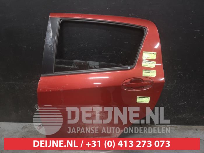 Toyota Yaris Portier 4Deurs links-achter O732025
