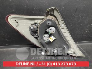 Toyota Yaris Rücklicht rechts O732030 foto 2