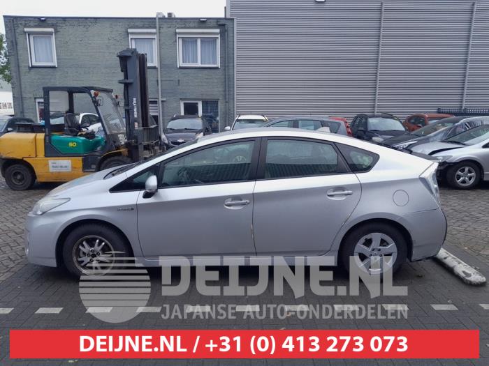 Toyota Prius Türscheibe 4-türig links vorne O732268