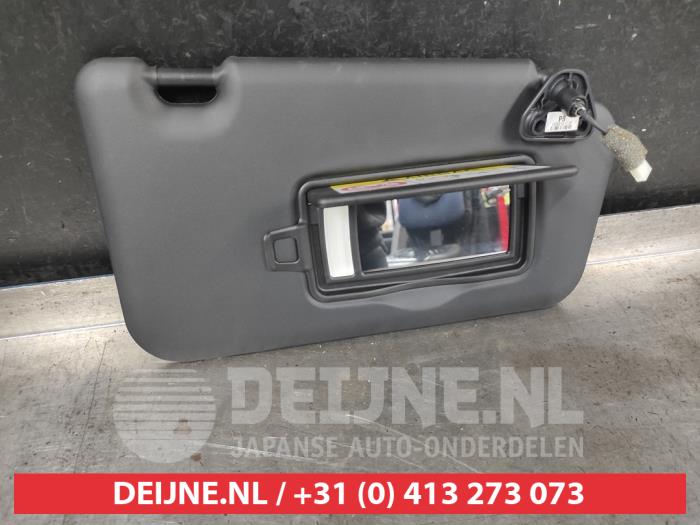 Nissan Juke Sonnenblende O732306