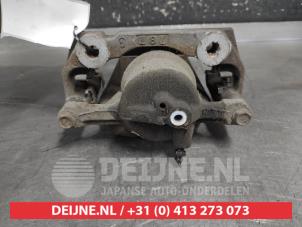 Lexus IS Front brake calliper, right O732371 photo 2