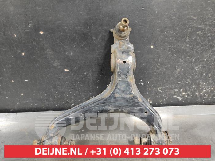 Ssang Yong Rexton Front lower wishbone, left O732410