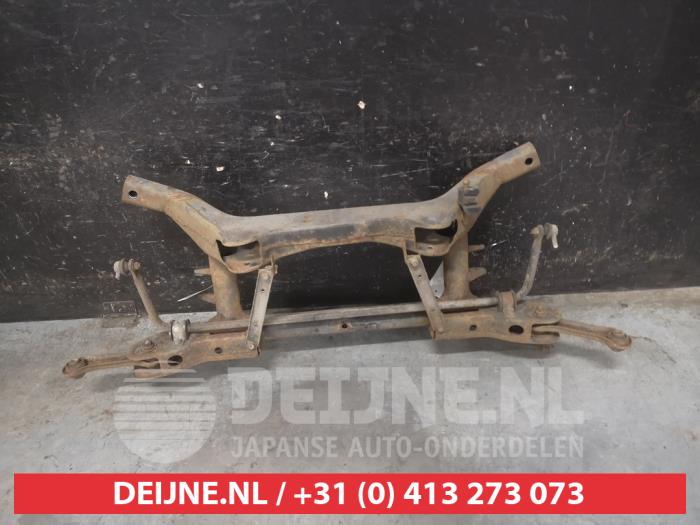 Mitsubishi Lancer Träger hinten O732560