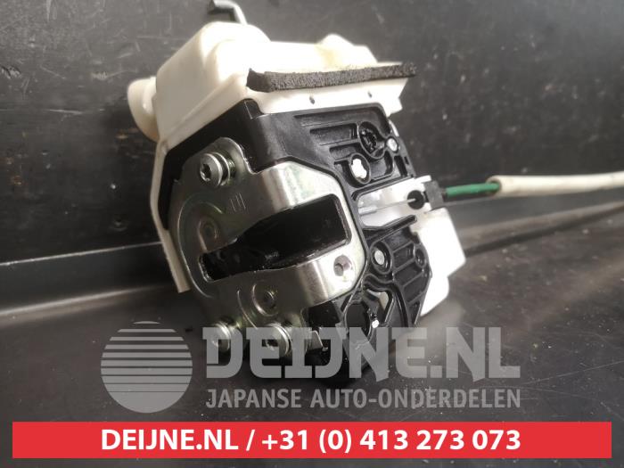 Kia Rio Deurslot Mechaniek 2Deurs links O732603