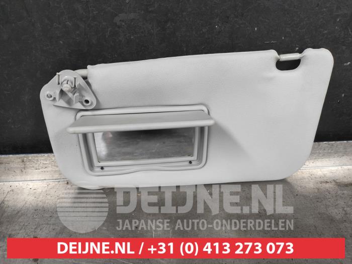 Mitsubishi Lancer Sun visor O732691