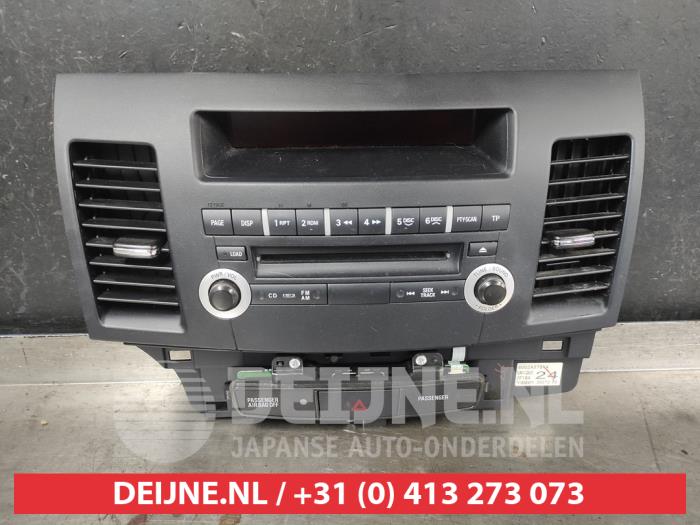 Mitsubishi Lancer Radiobedienfeld O732694