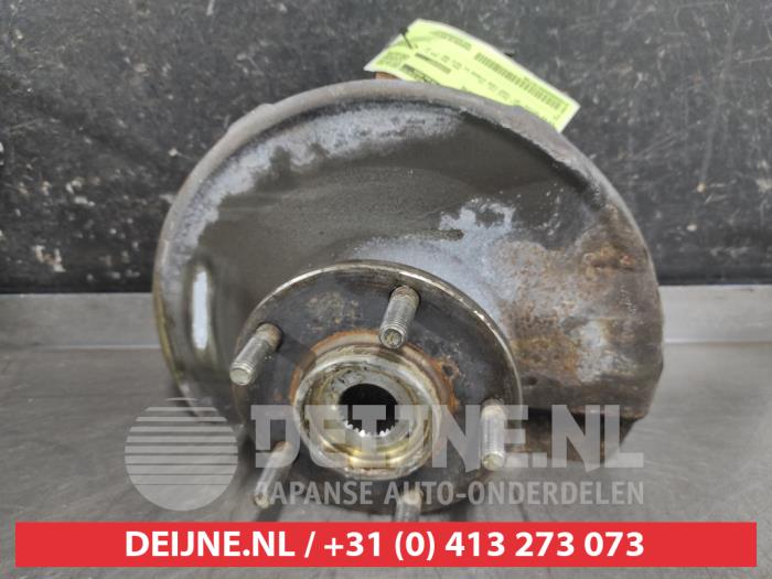 Mitsubishi Lancer Achsschenkel links vorne O732706