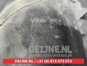 Toyota Yaris Nebelscheinwerfer links vorne O732771 foto 3