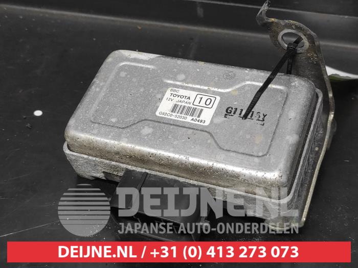 Toyota Yaris Start/stop condensator O732816