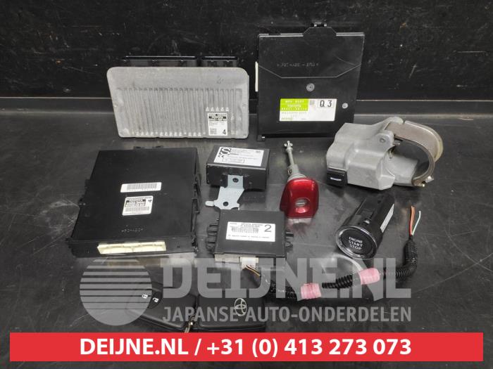 Toyota Yaris Computer Motormanagement O732819