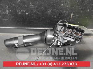 Toyota Yaris Ruitenwis Schakelaar O732824 foto 3