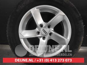 Nissan Qashqai Velgen set + winterbanden O732848 foto 2