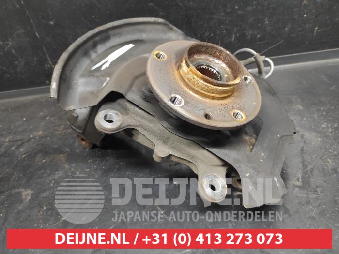 Nissan Qashqai Achsschenkel links vorne O732913