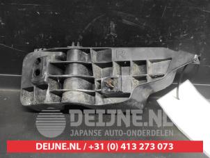 Suzuki Swift Front bumper bracket, right O732928 photo 2