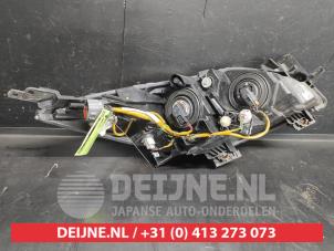 Mazda 3 Headlight, left O732936 photo 2