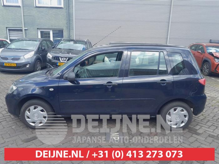 Mazda 2 Driehoeks Ruit links-achter O733093