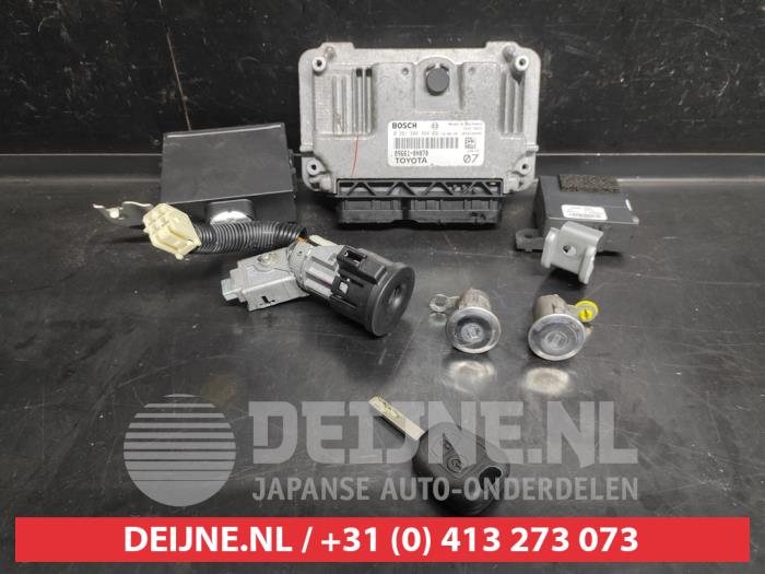 Toyota Aygo Kontaktslot+Sleutel O733115