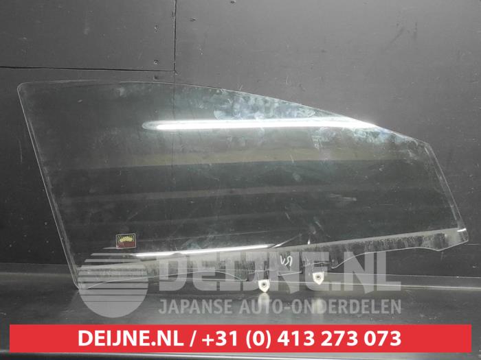 Toyota Yaris Portierruit 4Deurs rechts-voor O733129